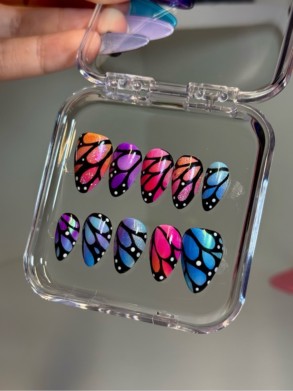 Hand-Painted Gradient Butterfly Press-On Nails - Multi Color